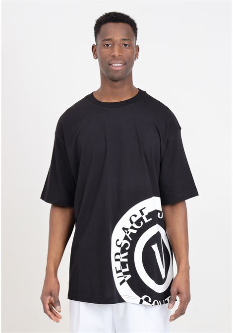 V-Emblem logo men's black t-shirt VERSACE JEANS COUTURE | 76GAHT05CJ00T899